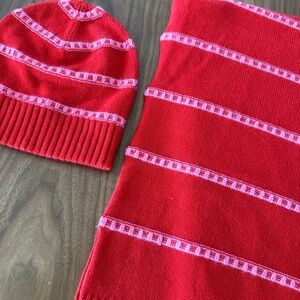 NWT soft Red + Pink Beanie and Scarf set by Wilen Los Angeles